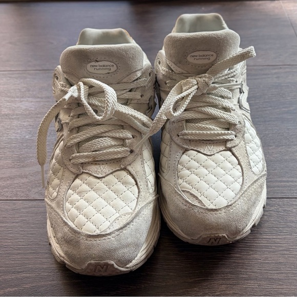 New Balance 2002r Sneakers - Picture 5 of 10